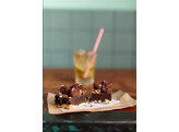 BROWNIE ROCKY ROAD  A246  90 ST  92 GR
