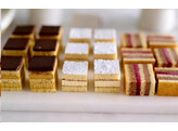 MINI MIGNARDISES MIXED BOX  MB24  108 ST  15 GR